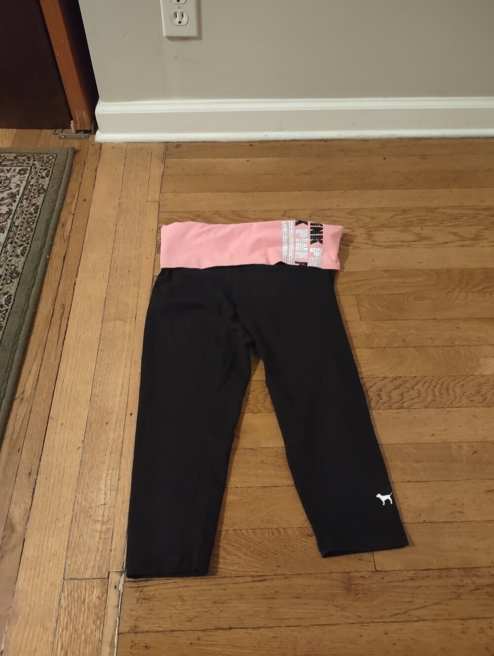 pink victoria's secret yoga capris, black, rhinestone waistband, dog logo, small